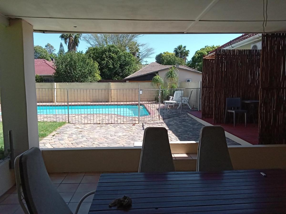 10 On Fairview B&B Paarl Exterior foto